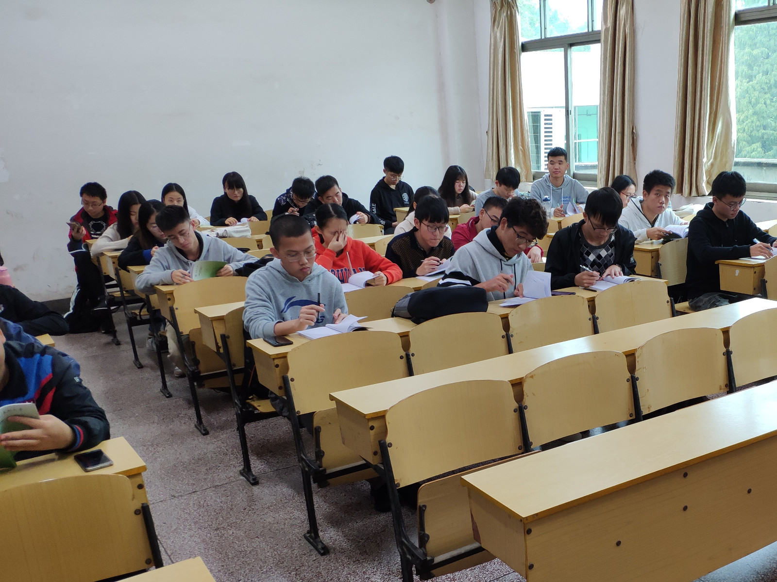 1540606988535530.jpg 1540606988535530.jpg