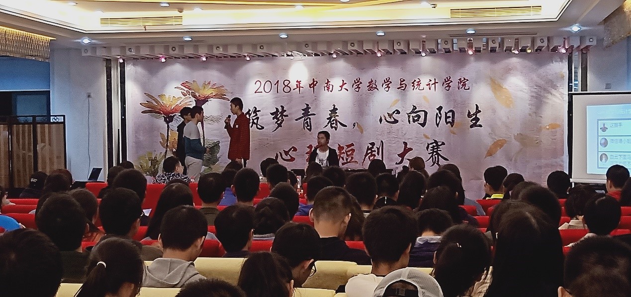 1540217798621852.jpg 1540217798621852.jpg