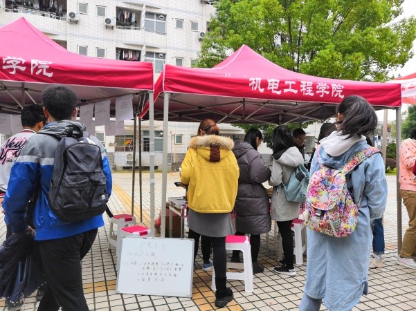 1541912630632438.jpg 1541912630632438.jpg