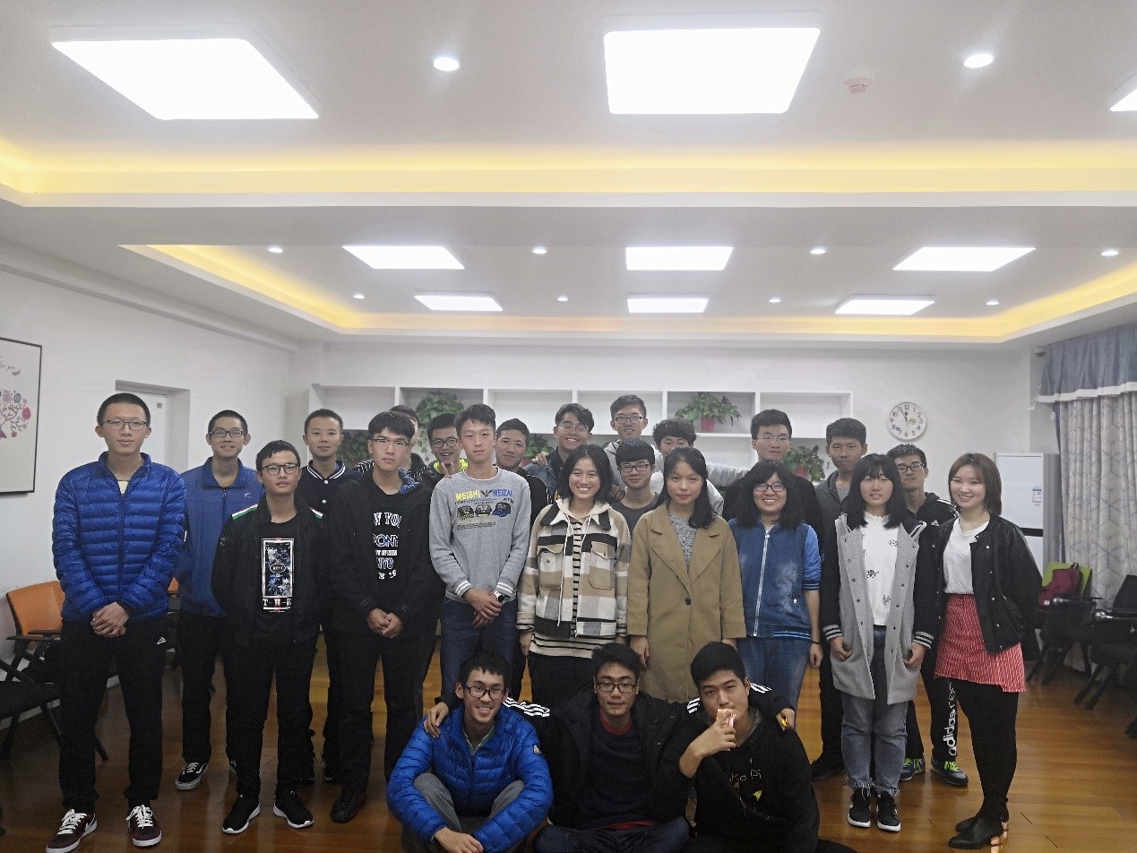 1542515261587943.jpg 1542515261587943.jpg