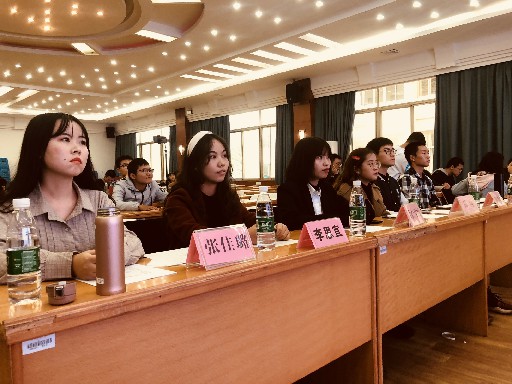 1603085160101864.jpg 评委.jpg