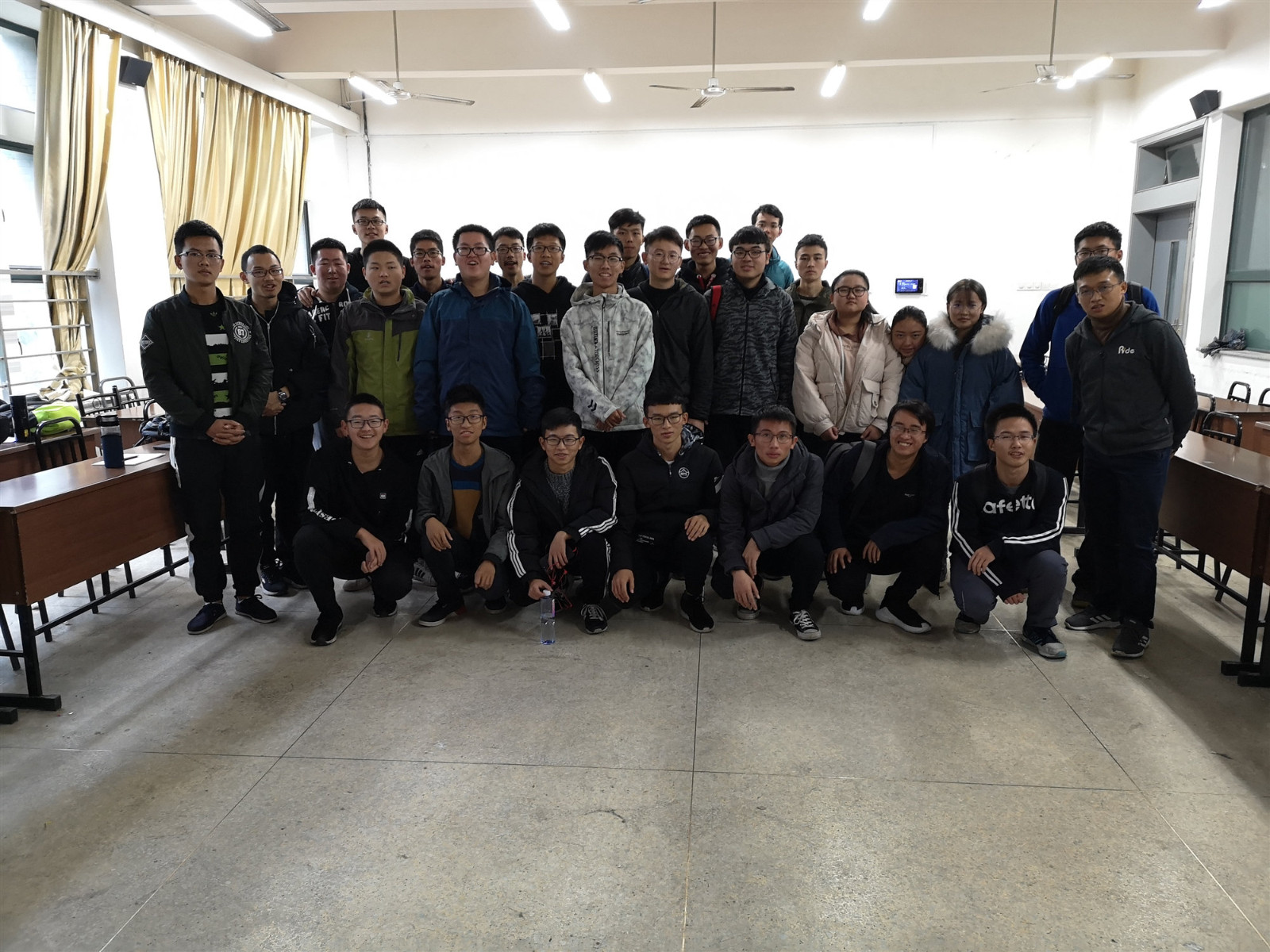 1542986930366028.jpg 1542986930366028.jpg