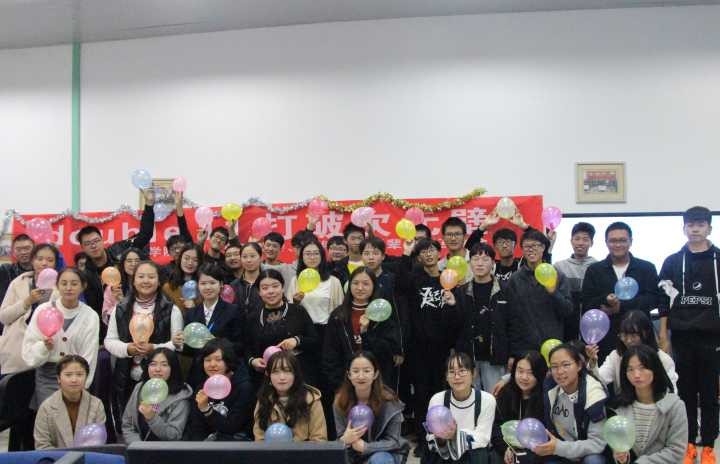 1542036750688809.jpg 1542036750688809.jpg