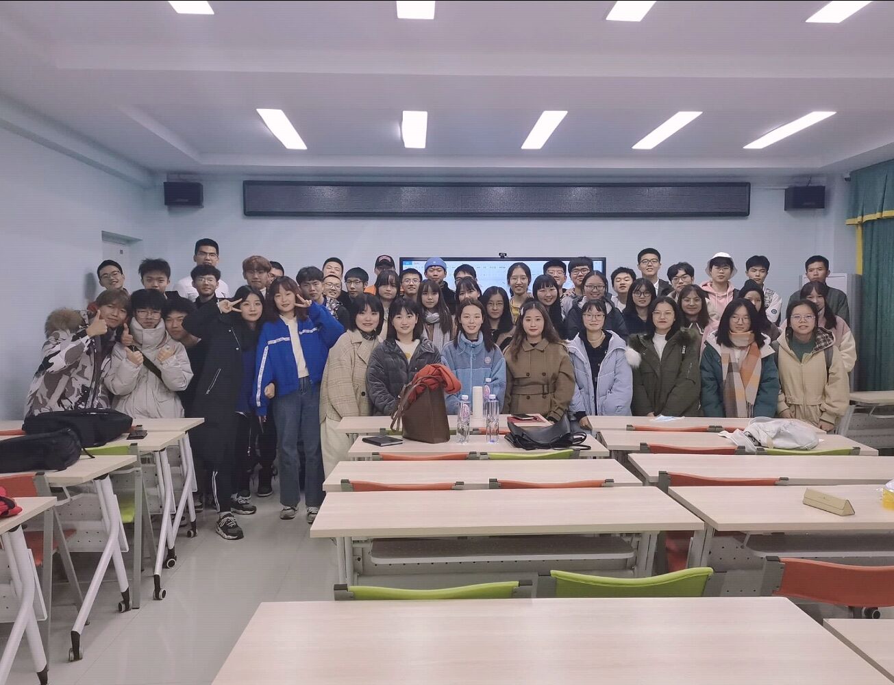 1606899560269895.jpg 1606899560269895.jpg