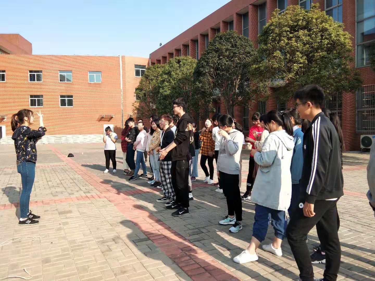 1541095732121551.jpg 1541095732121551.jpg