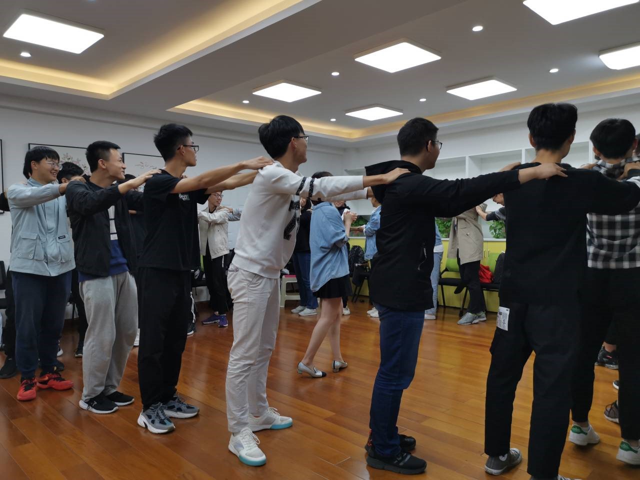 1574869968134822.jpg 1574869968134822.jpg